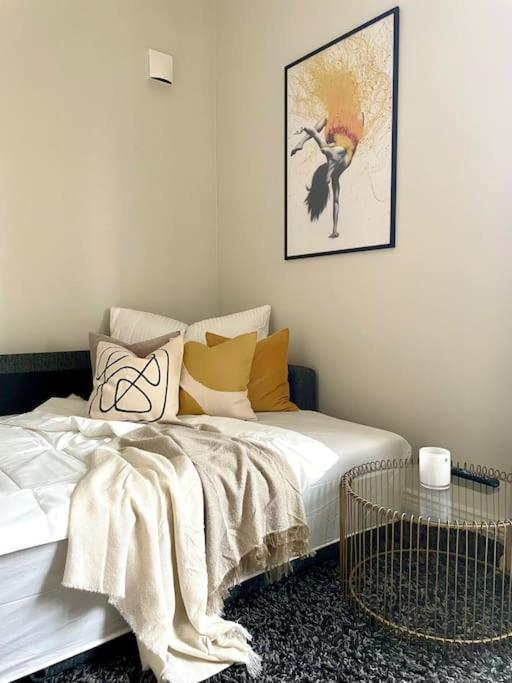 Modern And Cozy Studio Apartment In Central Oslo Zewnętrze zdjęcie